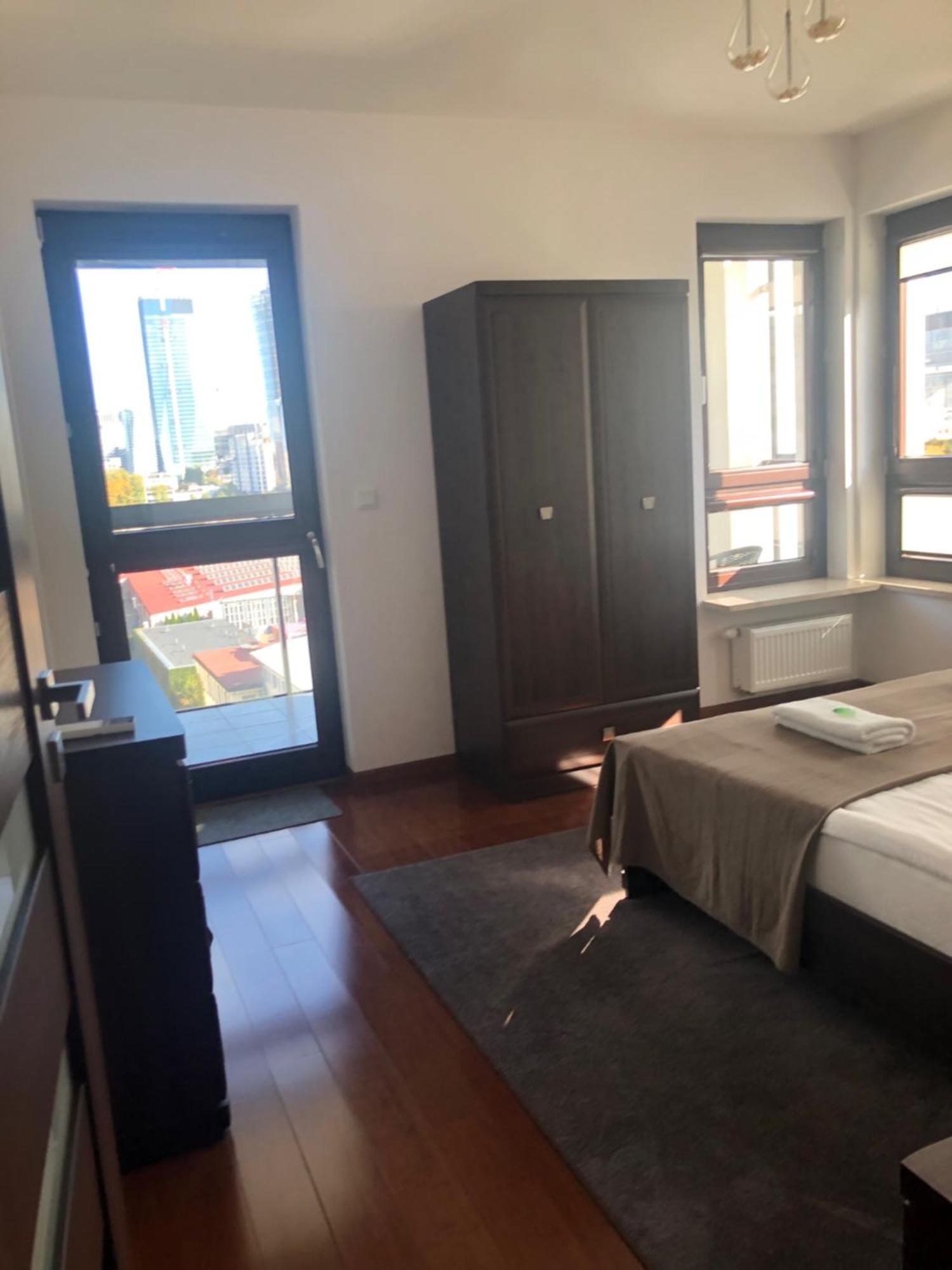 Apartament H&P Silver Warszawa Zewnętrze zdjęcie